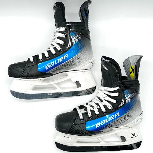 Bauer Vapor Hyperlite 2 - Pro Stock Hockey Skates - Size 4D (#2)