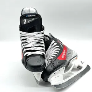 Bauer Vapor Hyperlite 2 - Pro Stock Hockey Skates - Size 4D