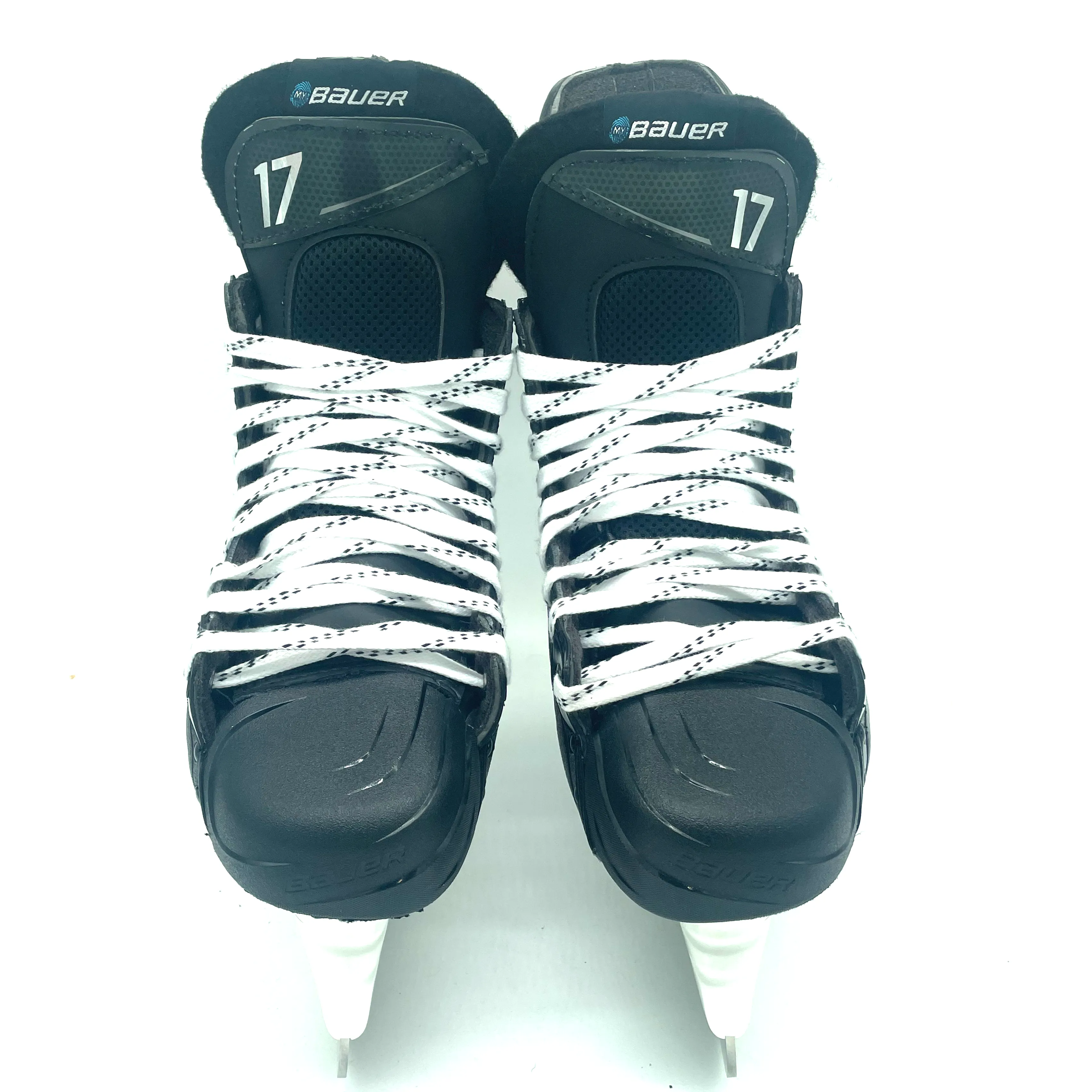 Bauer Vapor Hyperlite - Pro Stock Hockey Skates - Size R6.875 L7.375