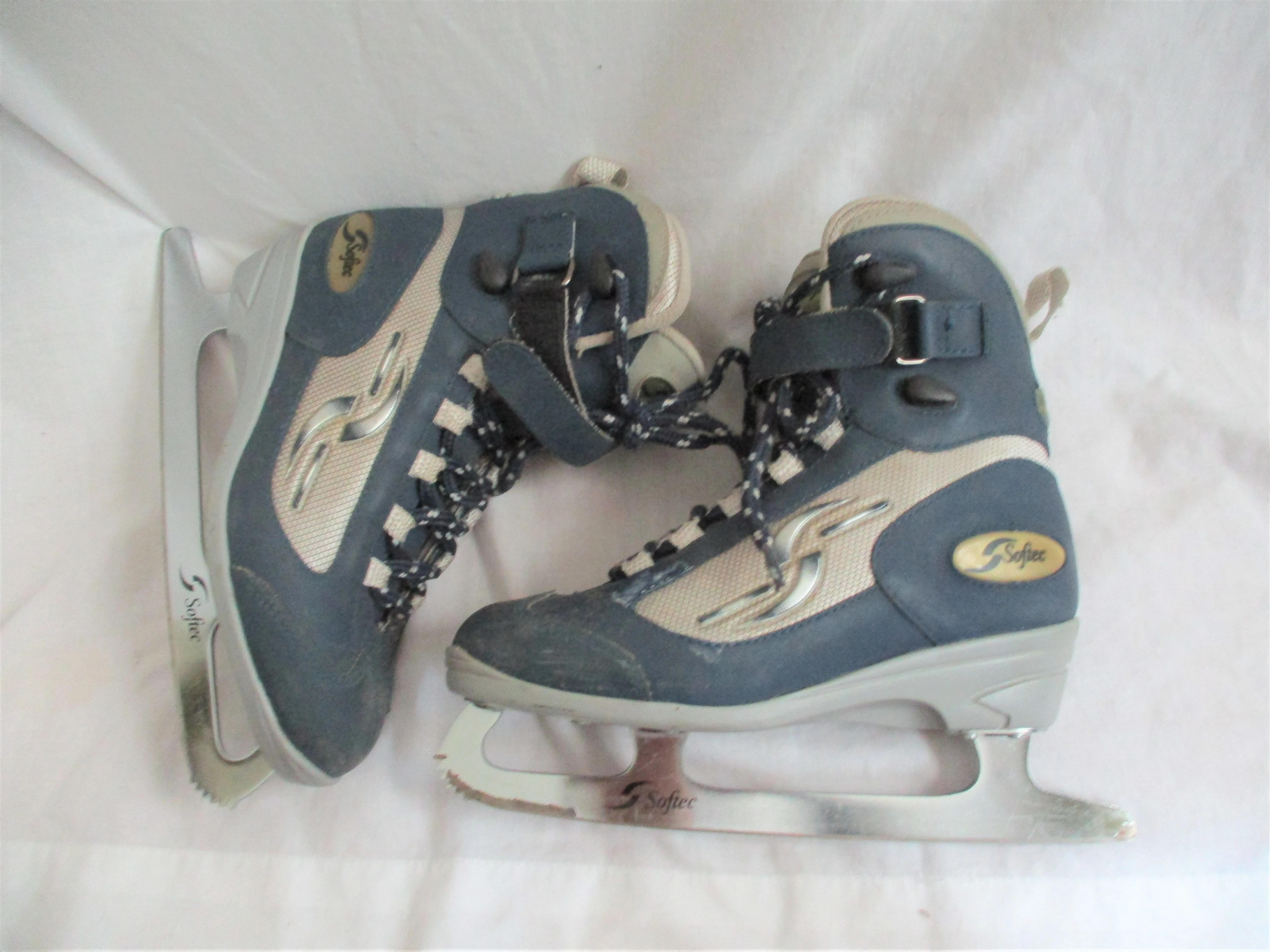 Boys Girls SOFTEC Figure Ice Skates Hockey SILVER BLUE 4 Competition