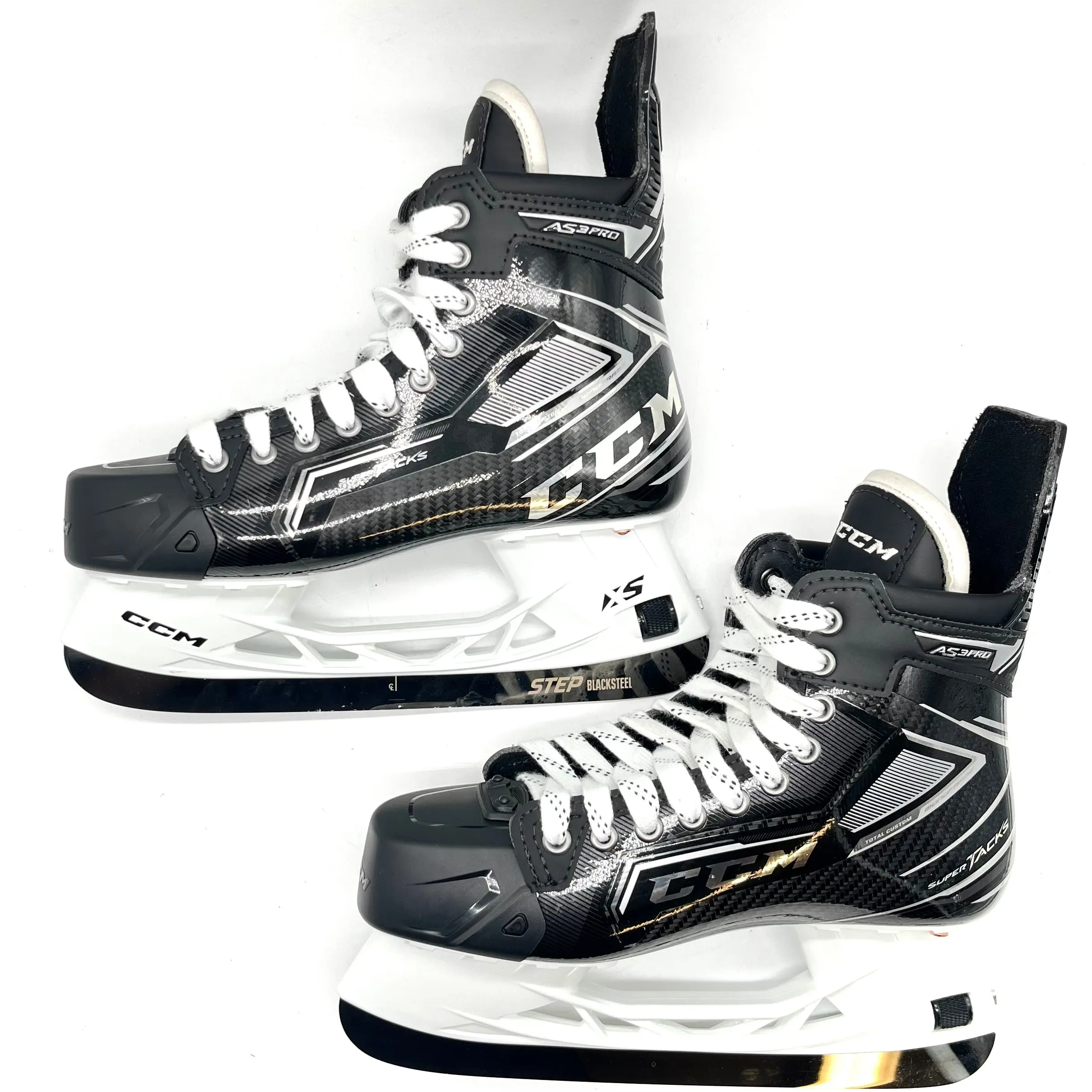 CCM SuperTacks AS3 Pro - Pro Stock Hockey Skates - Size 9D (Chrome)