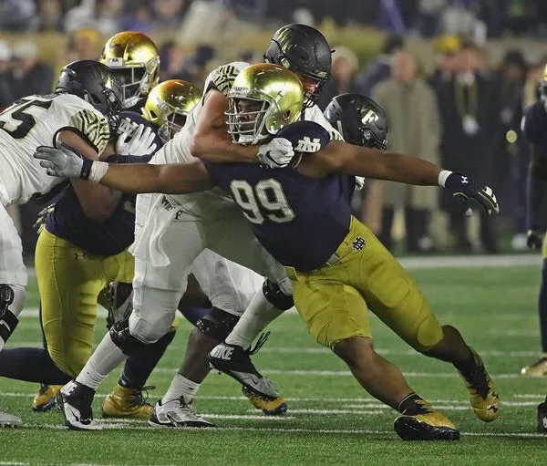 Jerry Tillery 2017 Notre Dame Team Issued/ Game Used Under Armour Cleats #99