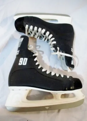 Mens CCM CHAMPION 90 Ice Hockey Figure Skates 9 BLACK Sport Winter