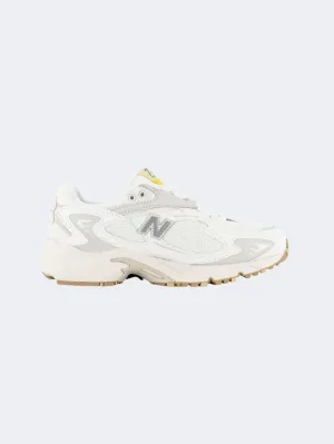 New Balance 725 Women Lifestyle Shoes White