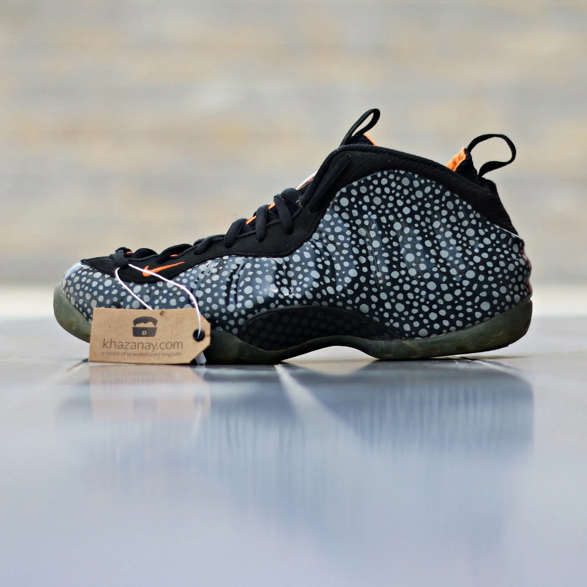 NIKE Air Foamposite Safari