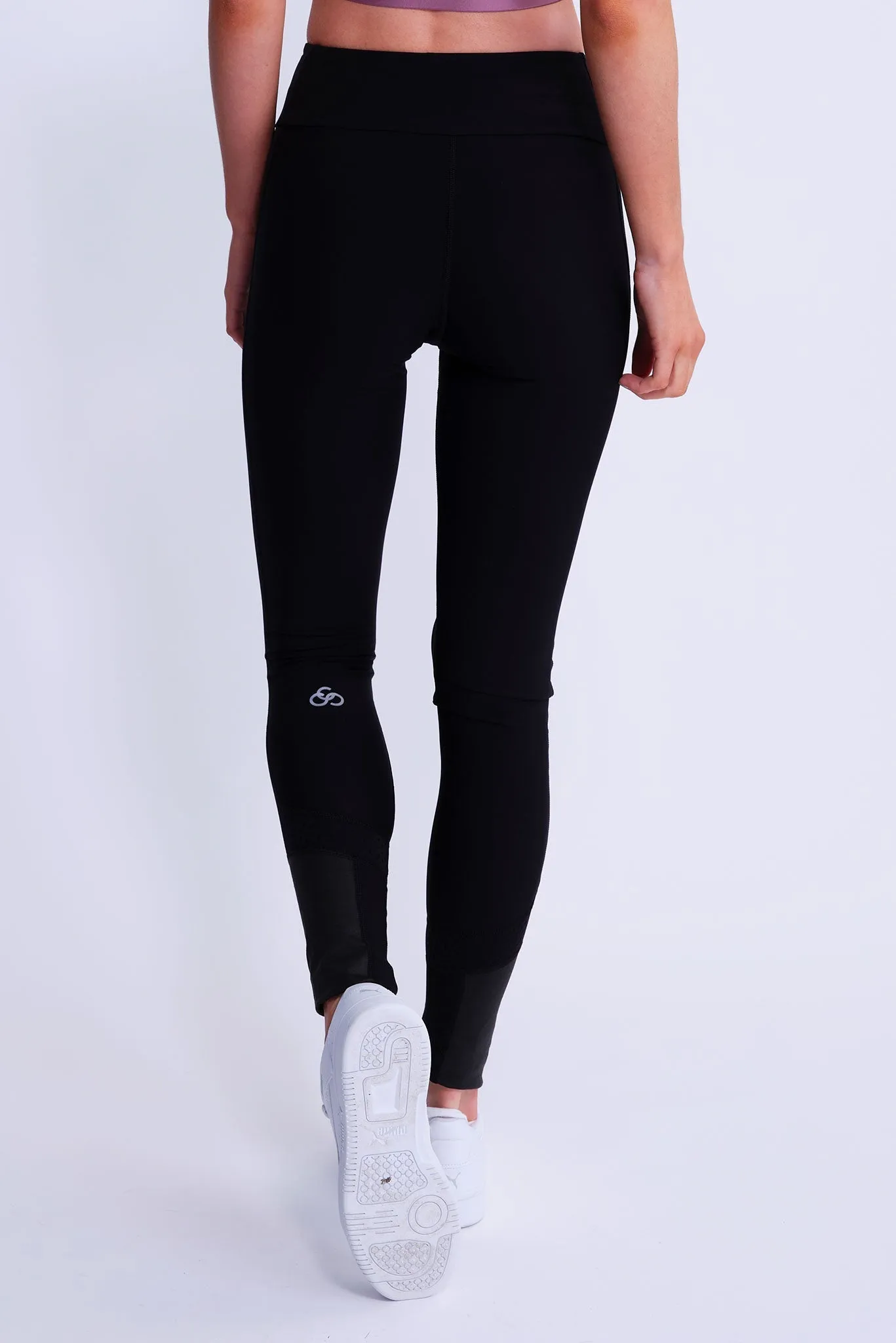 Passion Non-Slip Leggings in Black