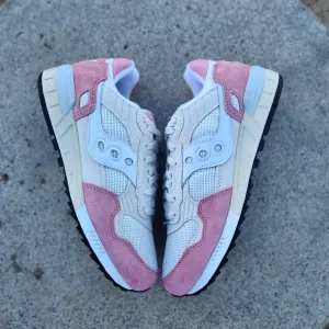 Saucony Shadow 5000 Valentine’s Day