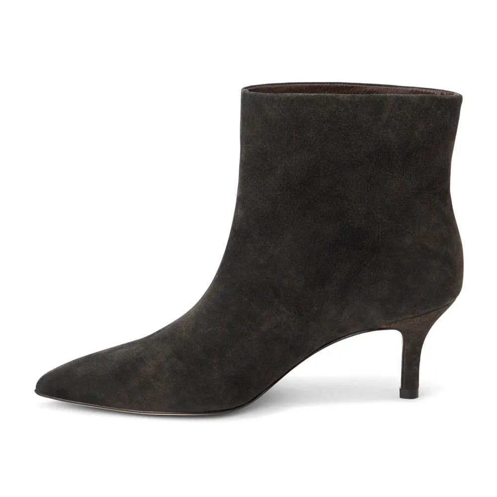 Sicily Pointed Toe Pull On Booties