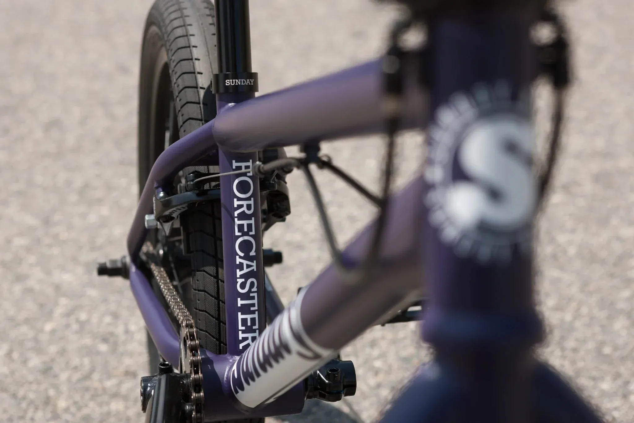 Sunday 2023 Forecaster Park Maca Perez Grasset Signature 20.5″ Complete BMX Bike - Matte Midnight Purple