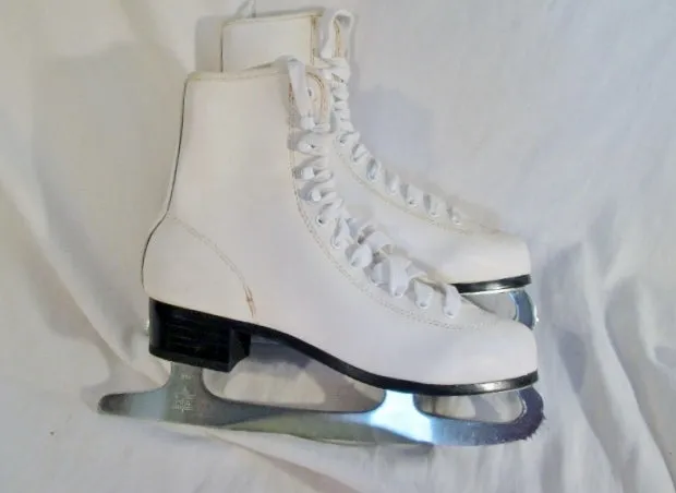 Womens Ladies SLM Made in CANADA Figure Ice Skates 9 White Winter Sports